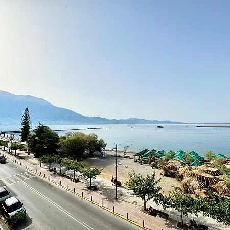Seafront Luxury Apartment Kalamata Exterior photo