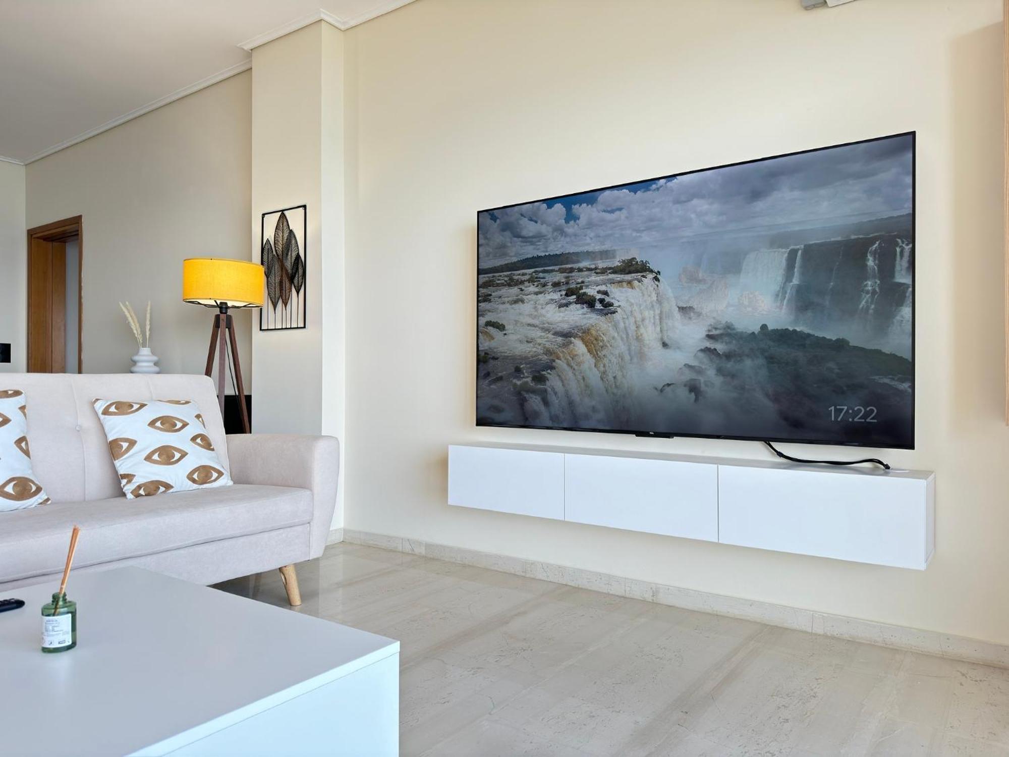 Apartment Seafront Luxury Kalamata